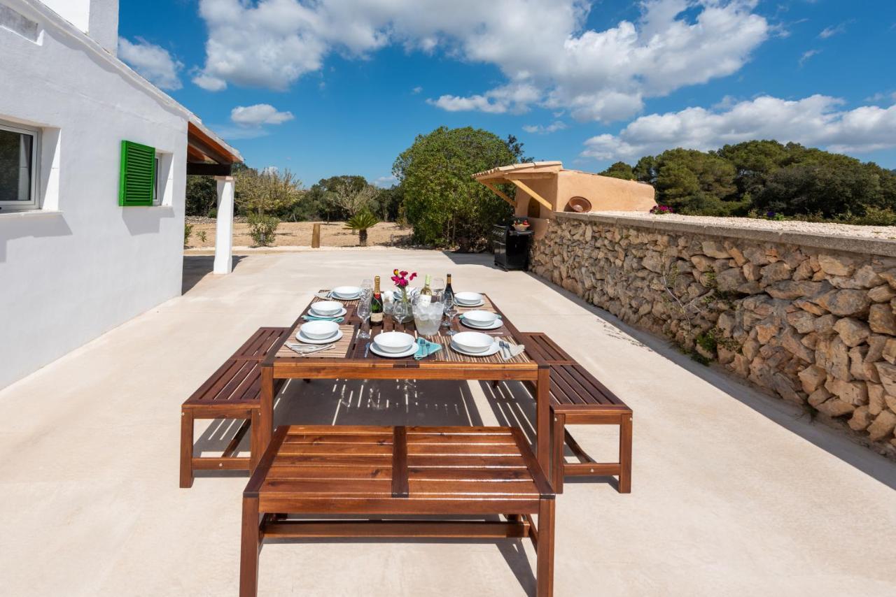 Son Vorera, Situada En Colina, Con Piscina. Holiday home Es Carritxo